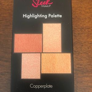 Highlighting Palette-NWT